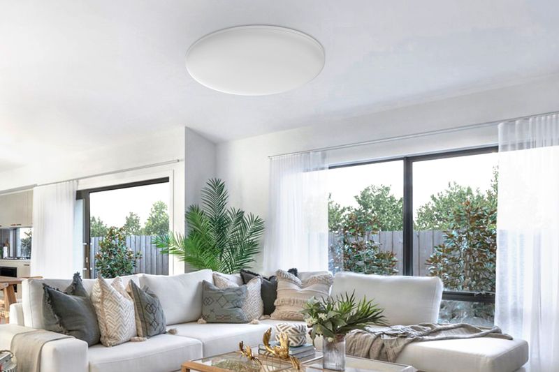Нови LED плафониeри VENERA